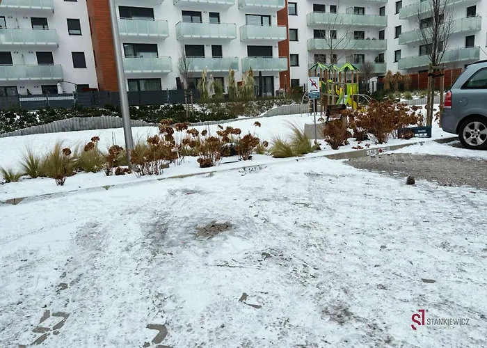 Sloneczny Niepodleglosci Parking *